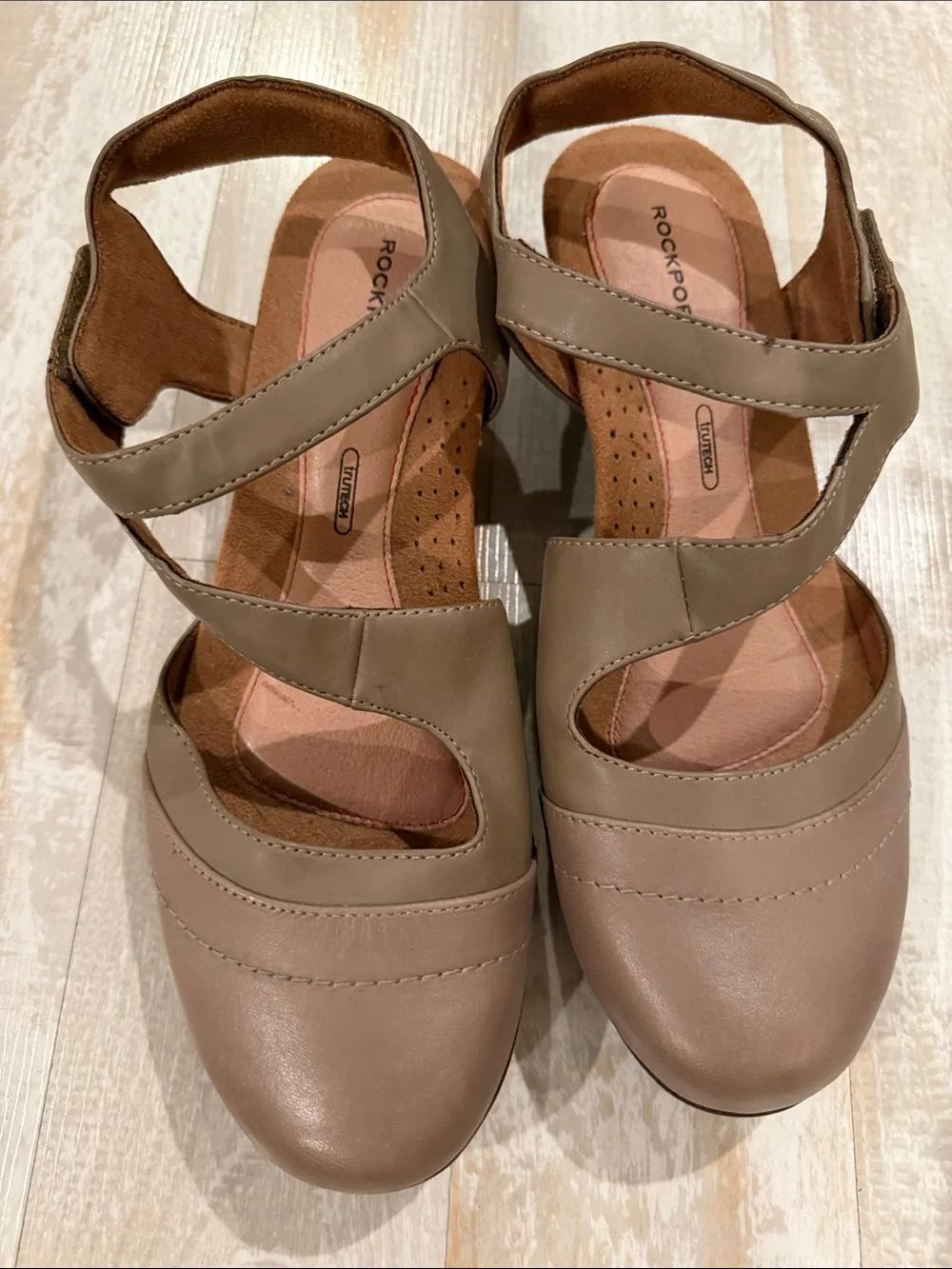 Rockport Women's Taupe Leather Slingback Heels